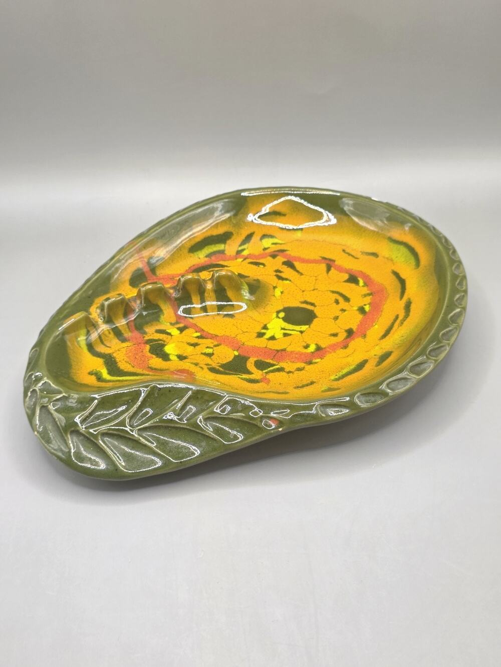 VTG Cal Style 200 USA Ceramic Ashtray Orange Lava Drip Glaze MCM 70s Chip